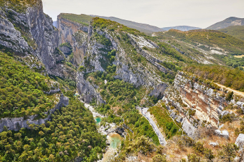 ENTRE VERDON ET SOMMETS ALPINS